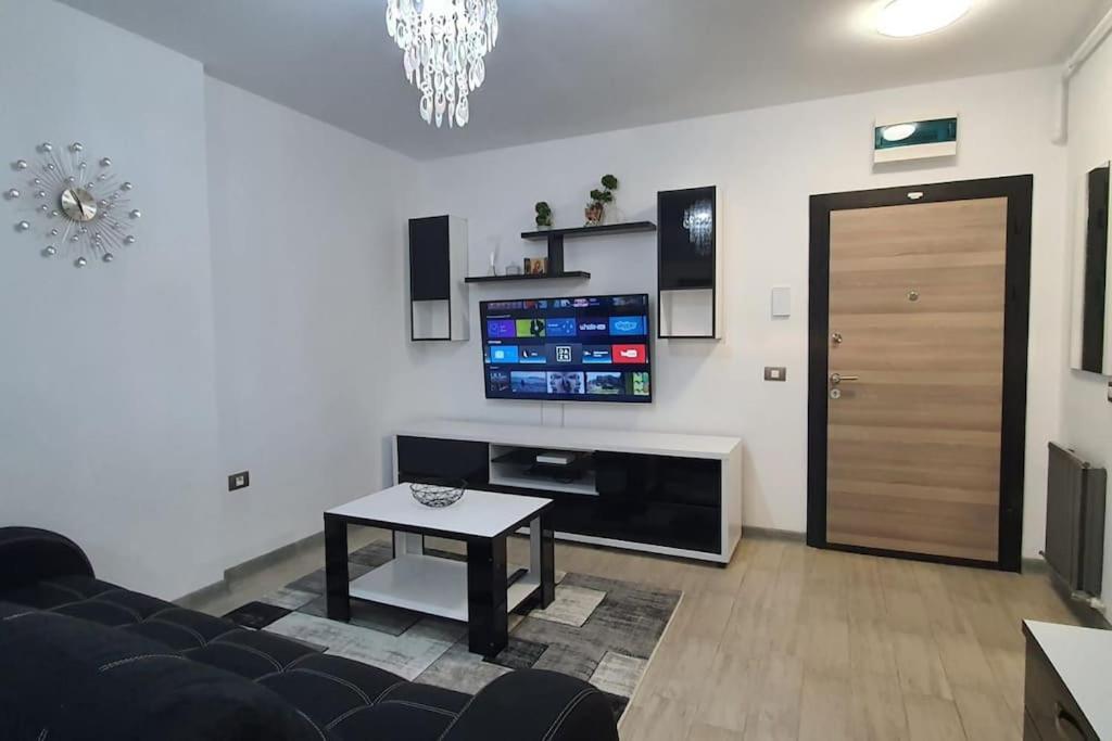 Alezzy Reasort Luxury Apartment 81 Prima Linie La Mare ナボダリ エクステリア 写真