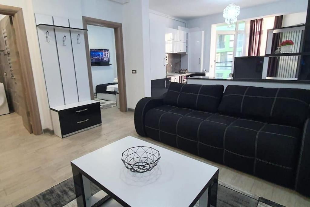 Alezzy Reasort Luxury Apartment 81 Prima Linie La Mare ナボダリ エクステリア 写真