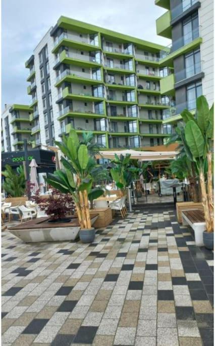 Alezzy Reasort Luxury Apartment 81 Prima Linie La Mare ナボダリ エクステリア 写真